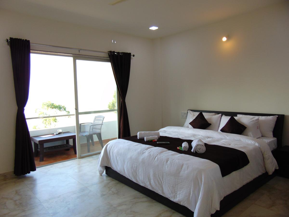 Harmony Palace Hotel Mahābaleshwar Екстериор снимка